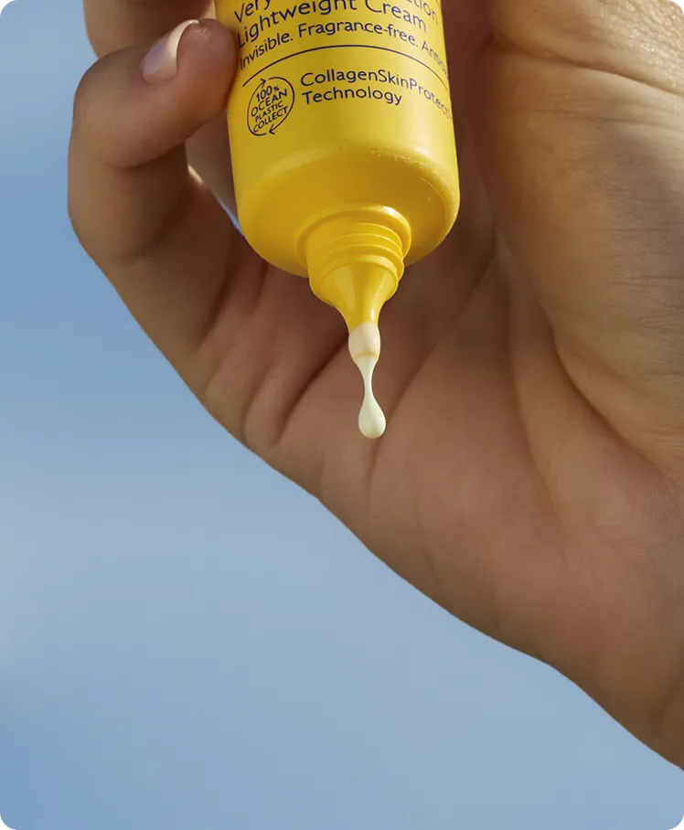 Hoge bescherming Een breedspectrum bescherming tegen UVA- en UVB-stralen dankzij een optimale combinatie van organische filters, die de hoogste UVA‑bescherming PA++++ biedt.