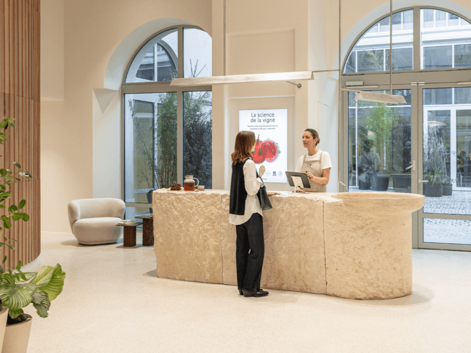 Accueil de la boutique spa Caudalie rue Pavée